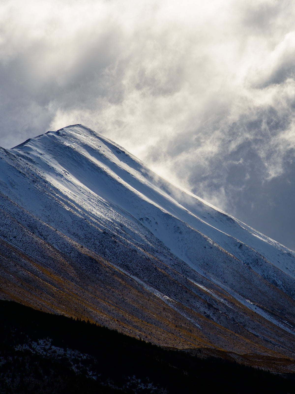 Mountain Light - New Zealand - Dave Wilcock Photography