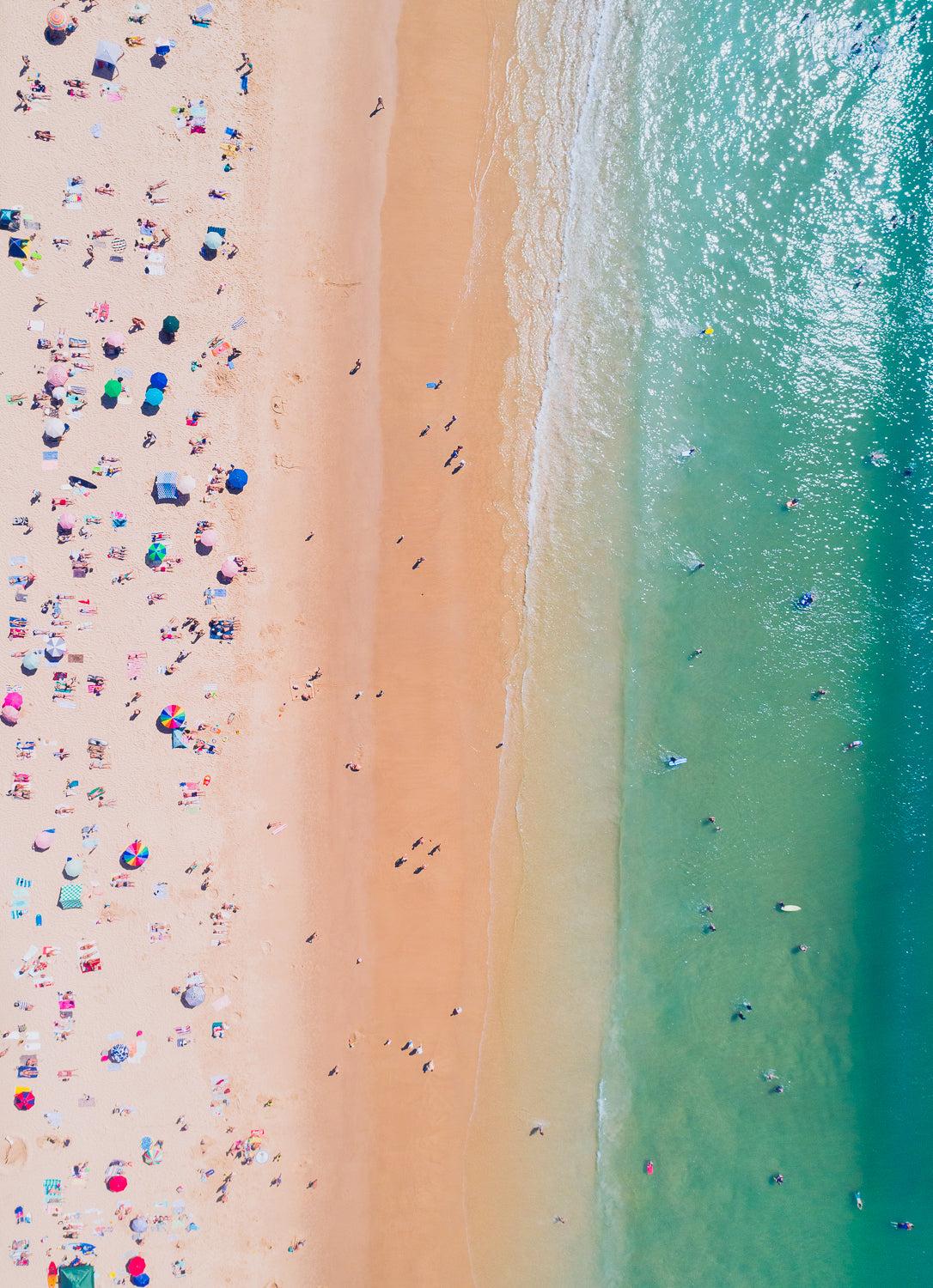"Peak Hour" - Noosa Main Beach - Dave Wilcock Photography