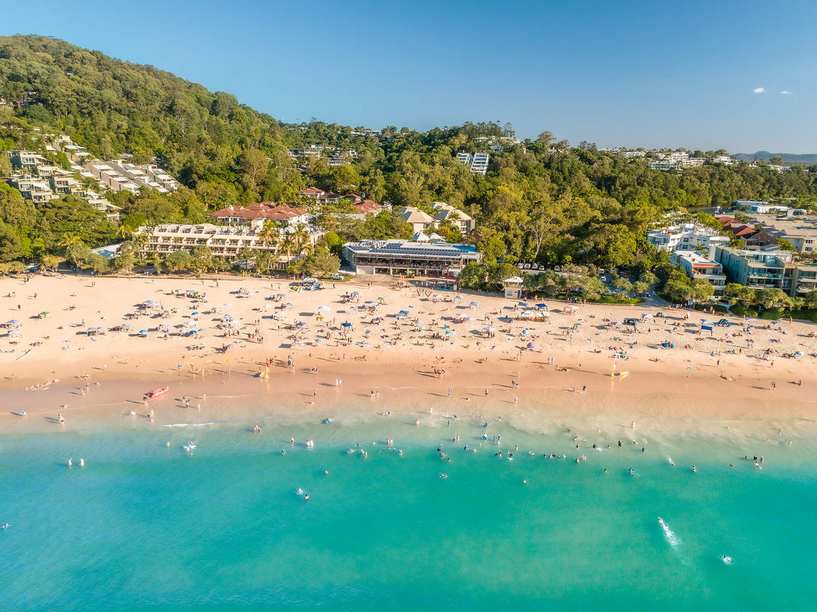 The Surf Club - Noosa Main Beach - Dave Wilcock Photography